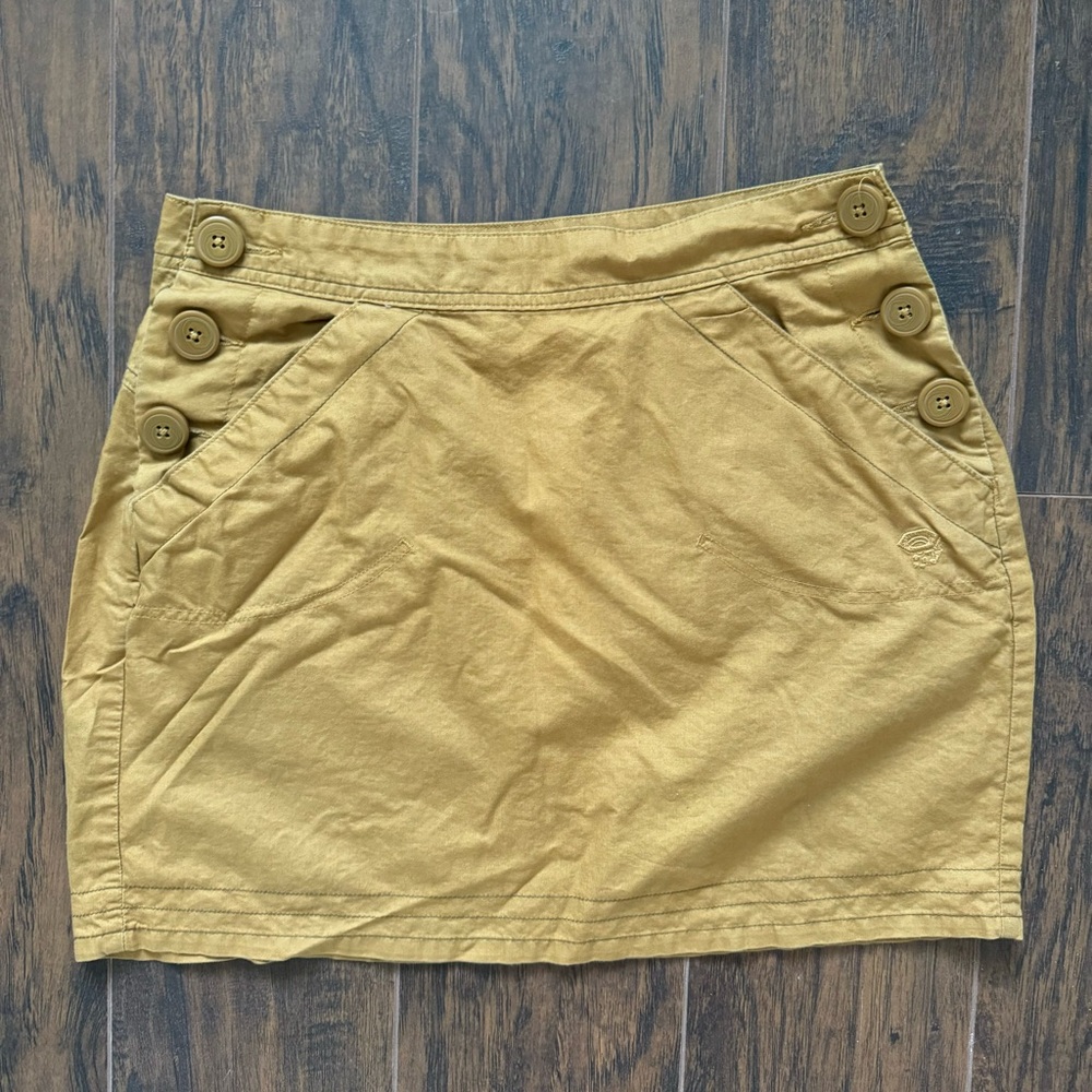 Mountain Hardwear Size 4 Mini Skirt